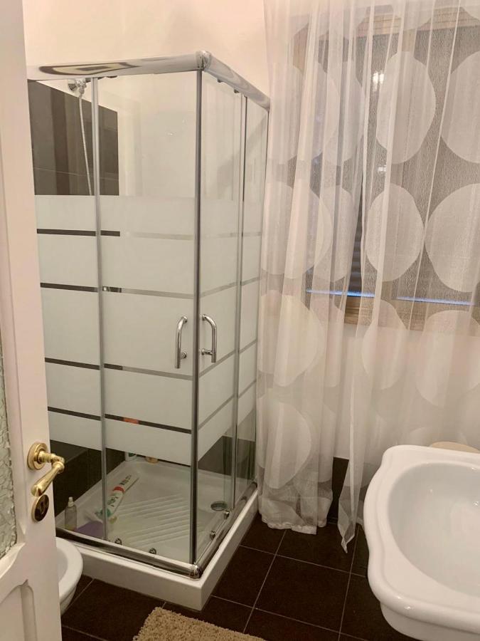 Apartament Casa Caterina In Centro Sindia Zewnętrze zdjęcie